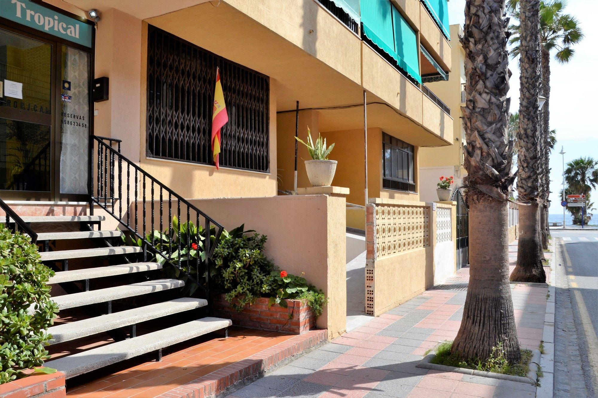 Hostal Tropical Almuñécar Exterior foto